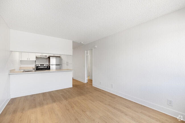 Interior Photo - Terre at Oak