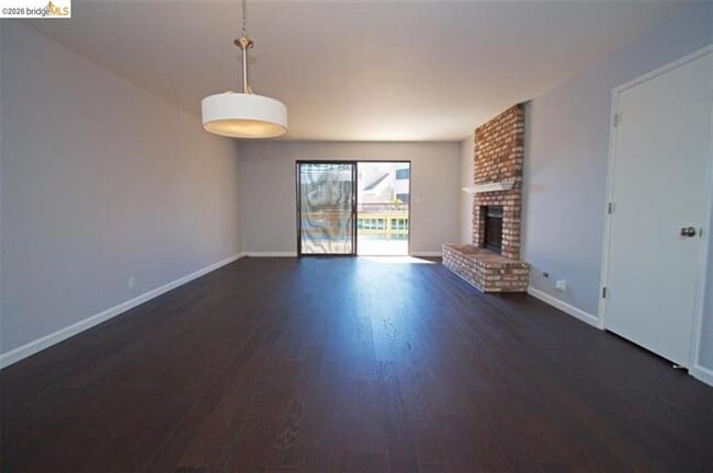 Photo - 2063 Sand Point Rd