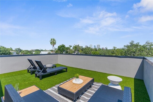 Photo - 426 S Oregon Ave