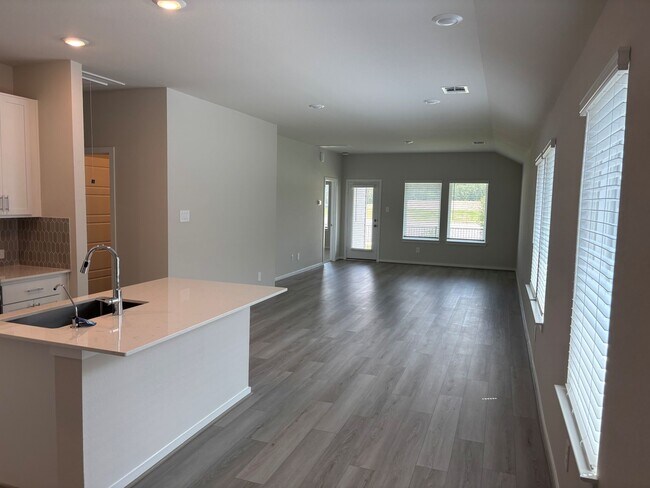 Photo - 14150 Granger Pointe Ln