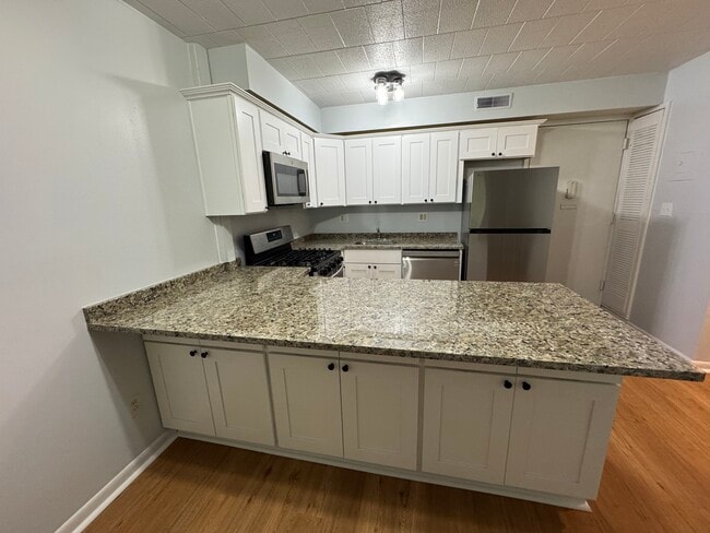 Kingsley Apartments