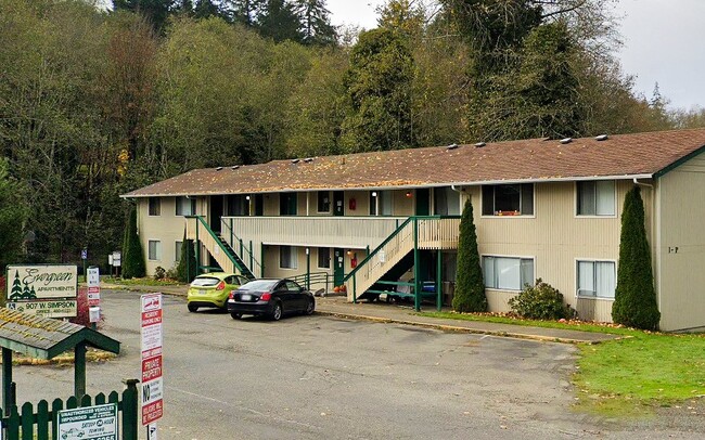 Building Photo - 907 W Simpson Ave