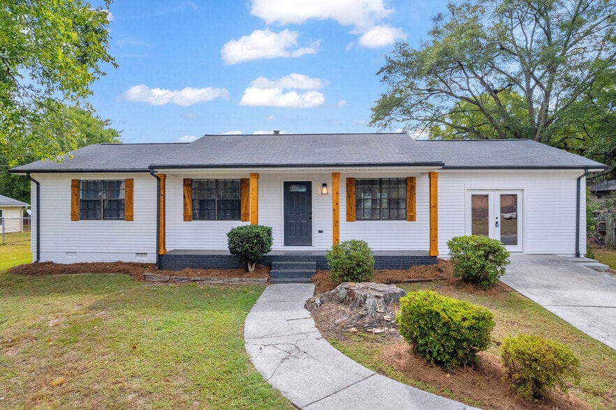 2657 John Petree Rd