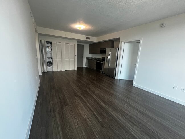 Photo - 1344 NE Miami Ct Unit B2