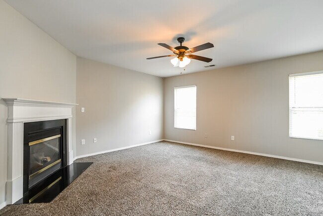 Photo - 12034 Red Leaf Dr