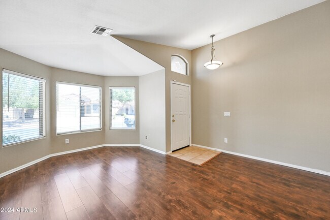 Photo - 43863 W Cahill Dr