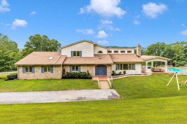 Photo - 10011 Baltimore National Pike