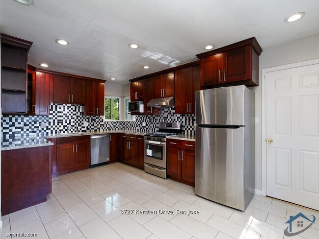 Photo - 3727 Kersten Dr