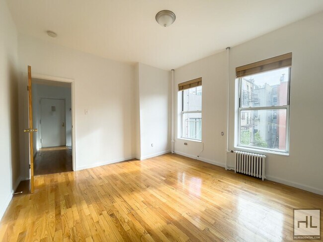 DIAMOND STREET / Greenpoint Studio / Amazi... - DIAMOND STREET / Greenpoint Studio / Amazi... Apartment Unit 8