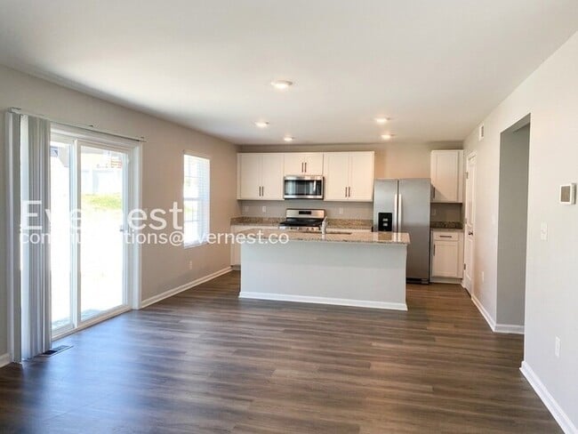 Photo - 21 Valiant Ct