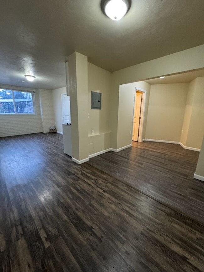 Modern studio apartment in Springfield on ... - Modern studio apartment in Springfield on ...