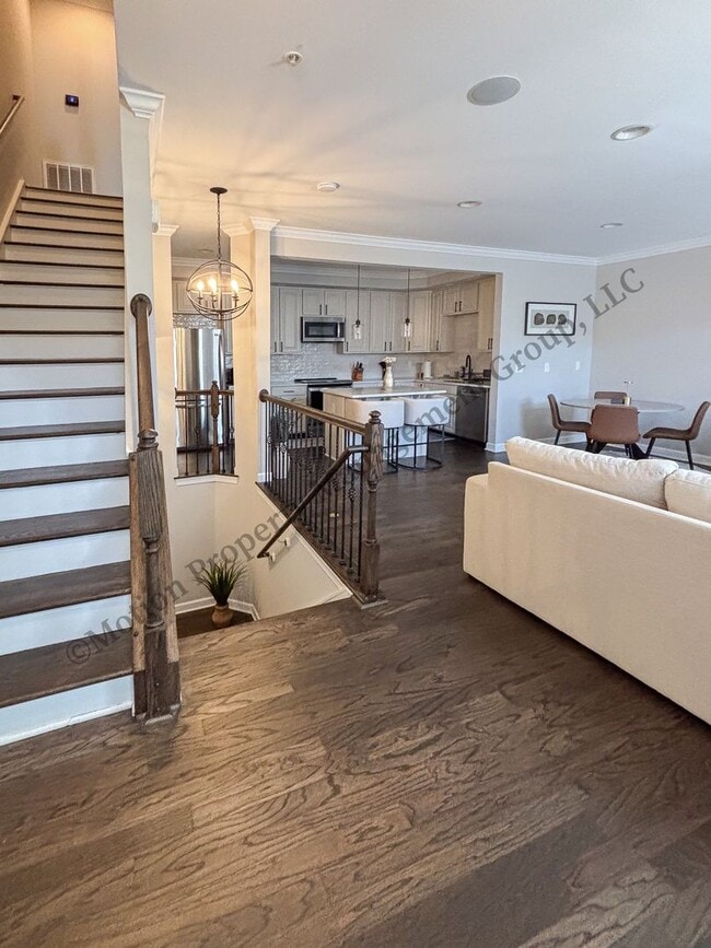 Photo - 1540 S Church St