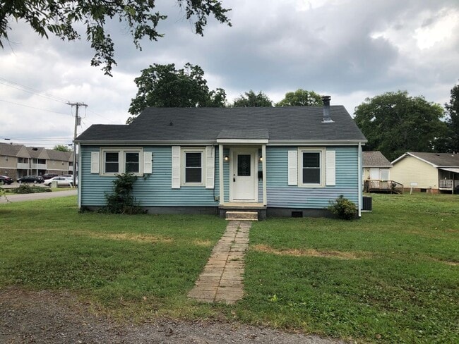 Building Photo - 2 BR 1 BA Single Family Home in Murfreesboro