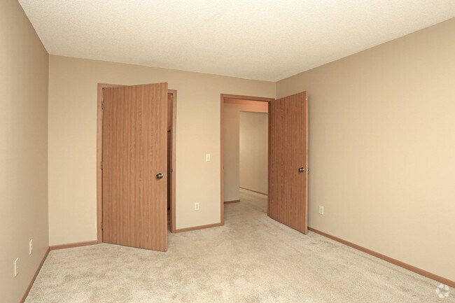 LakeVillage Apartments