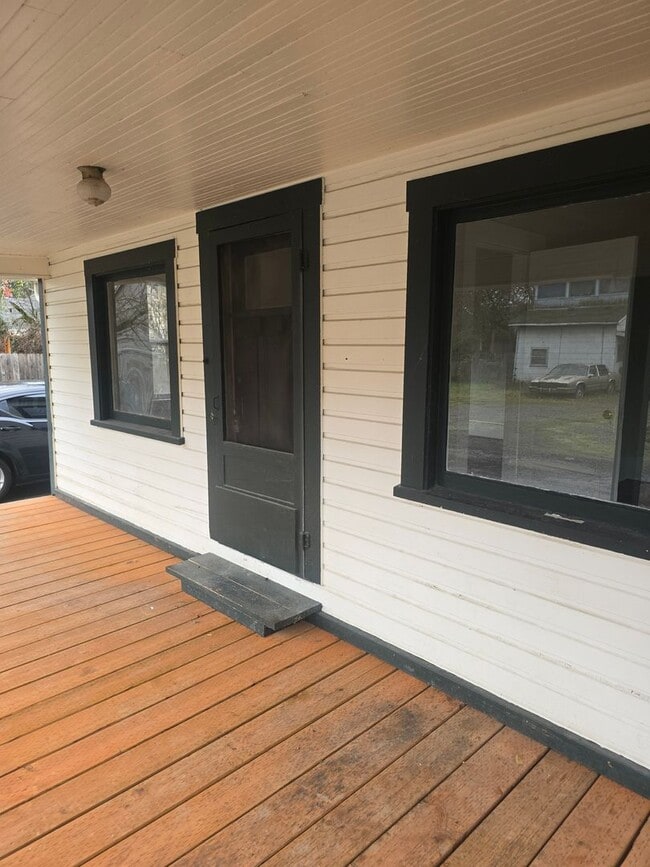 Photo - 2 Bedroom in Whiteaker Area