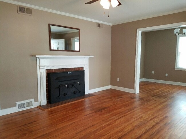 Photo - 1100 W Williams Cir