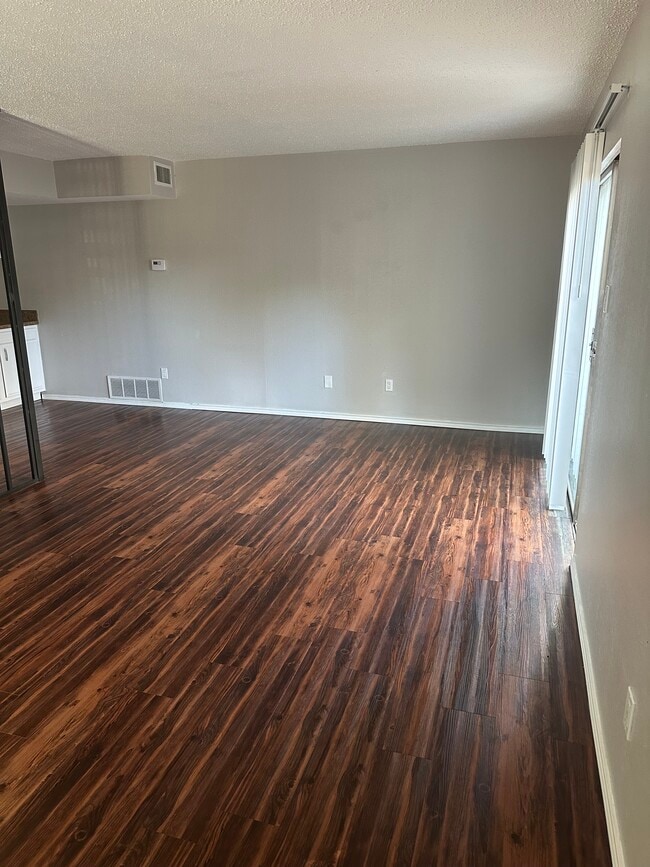 Photo - 2447 S Graham Dr