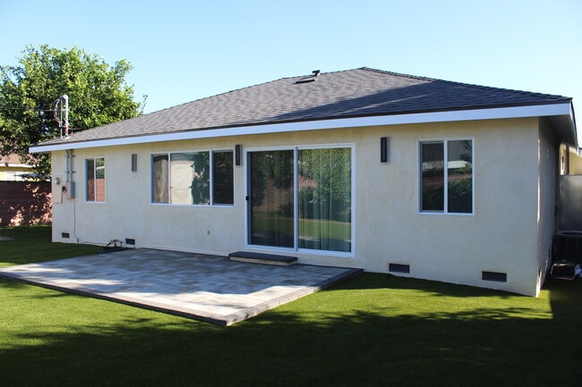 Front / Driveway - 20801 Bassett St