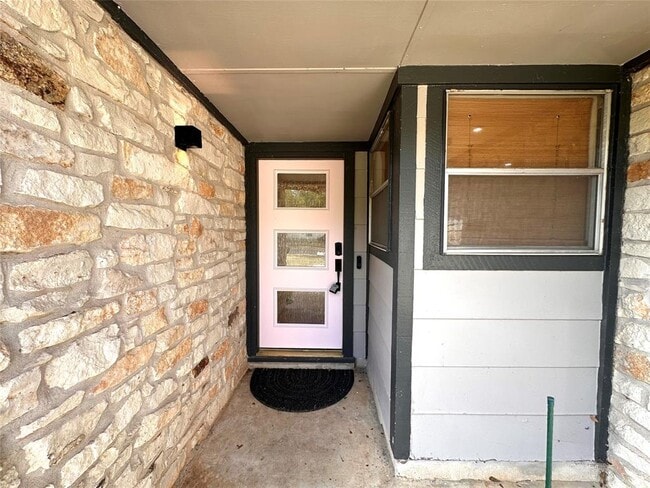 Photo - 2711 Wilcrest Dr