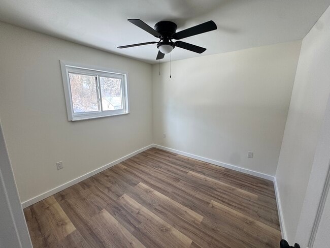 Photo - 16 Intervine Pl Unit 1