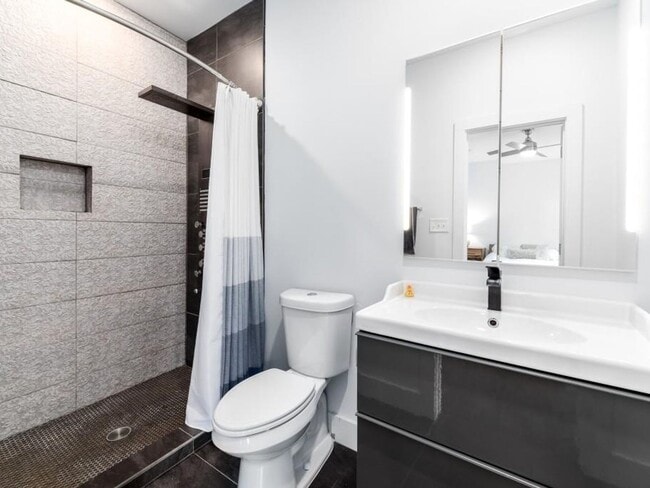 Photo - 1473 Beecher St SW