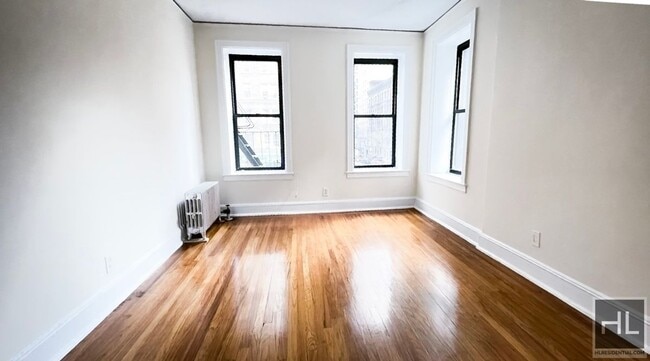 Building Photo - East 38th Street Unit 2C
