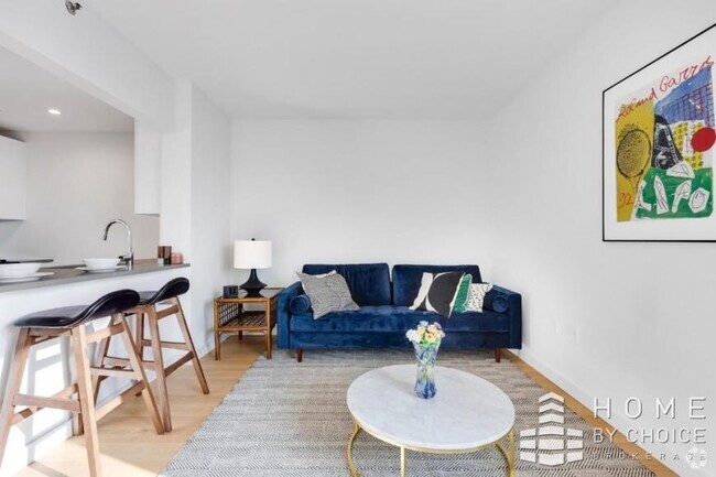 Building Photo - 1 bedroom in Flushing NY 11374 Unit 203 Rental