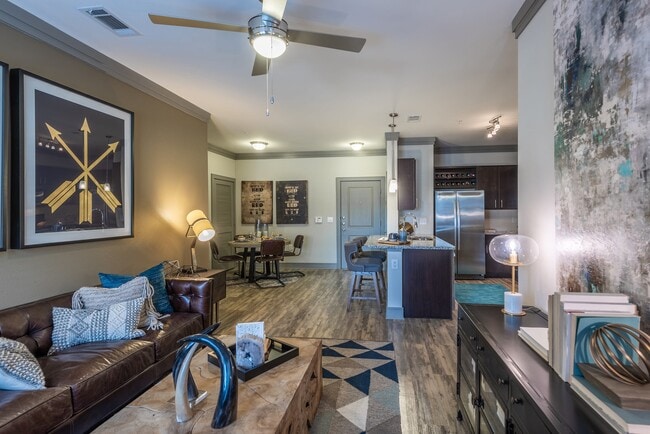 Photo - Cortland Preston North