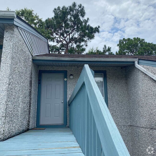Building Photo - Apartment For Rent Unit 44