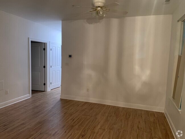Dining room and hallway - 117 N Bond St Unit 117 Rental