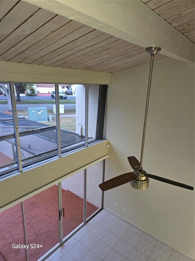 Photo - 7601 SW 105th Ave