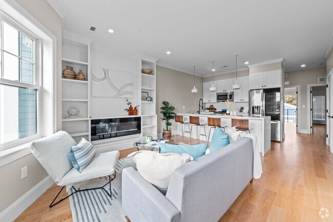 Building Photo - 31 Boardman St Unit PH Rental