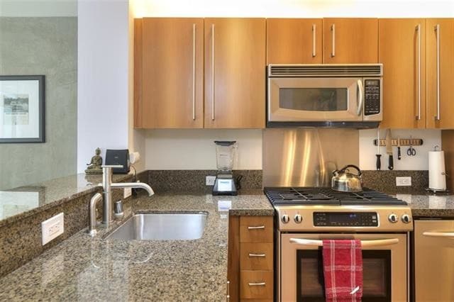 Photo - 321 Tenth Ave Unit 905