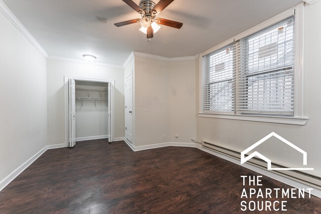 Photo - 3346 N Marshfield Ave