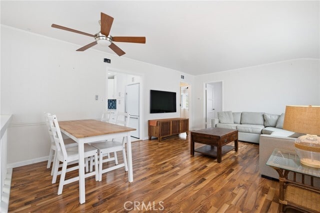 Building Photo - 309 Onyx Ave