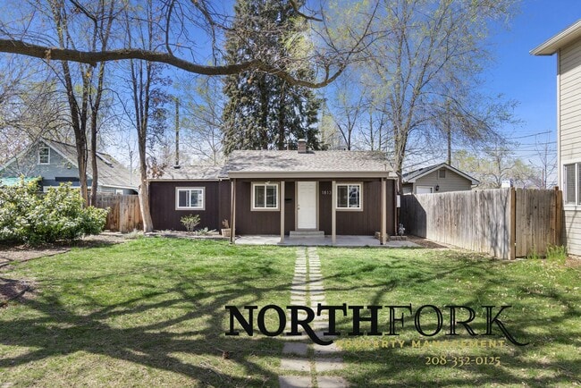 Building Photo - Boise Bench Home Available 6/1