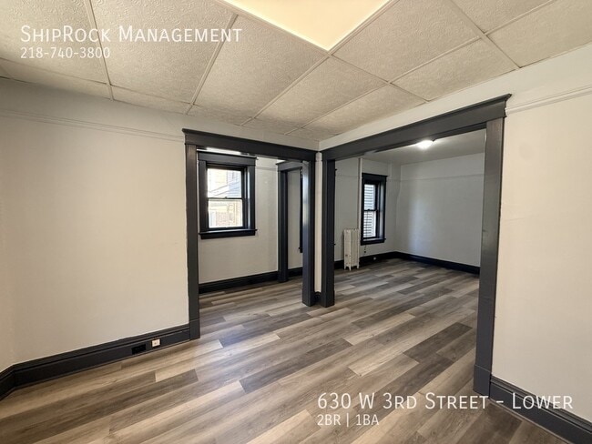 Photo - 630 W 3rd St Unit Lower