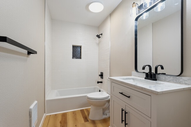 Photo - Sandy Terrace Apartments