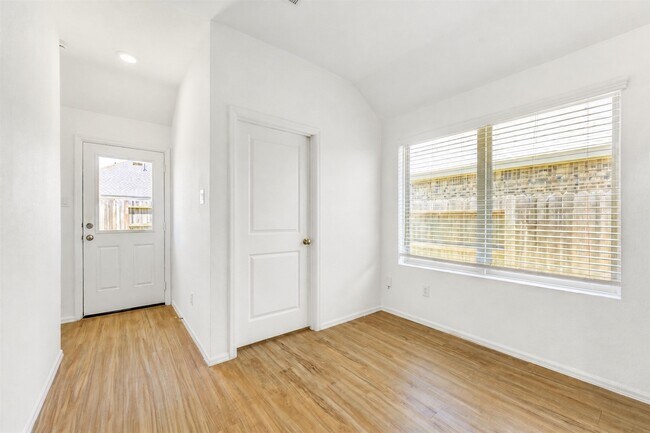 Photo - 19450 Rosali Meadow Dr