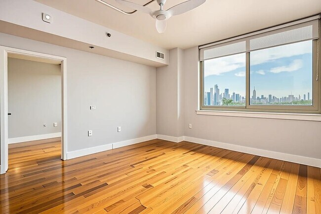 Building Photo - 800 Jackson St Unit 904