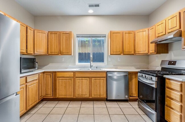 Photo - 1221 Paisano St NE