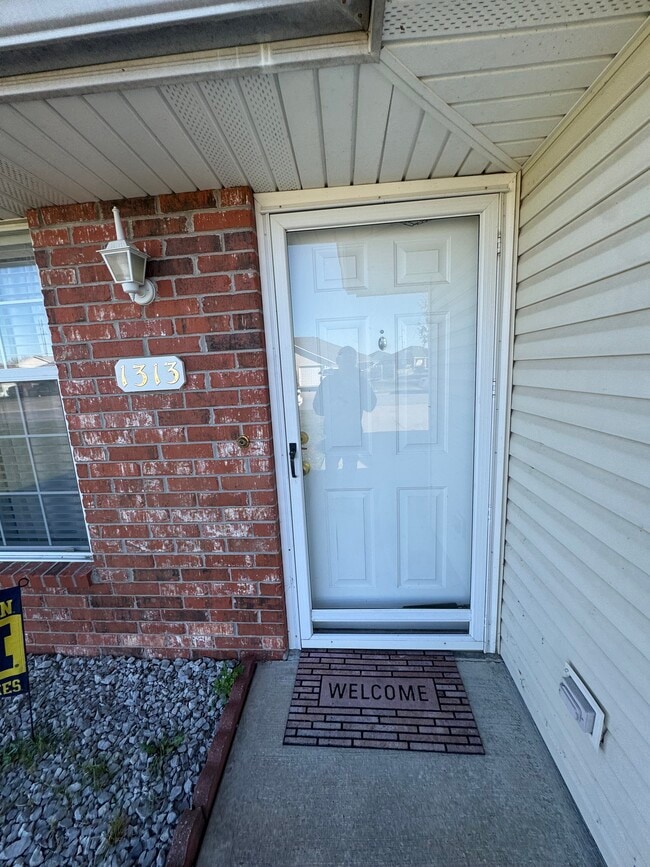 Photo - 1313 SW Blue Branch Dr