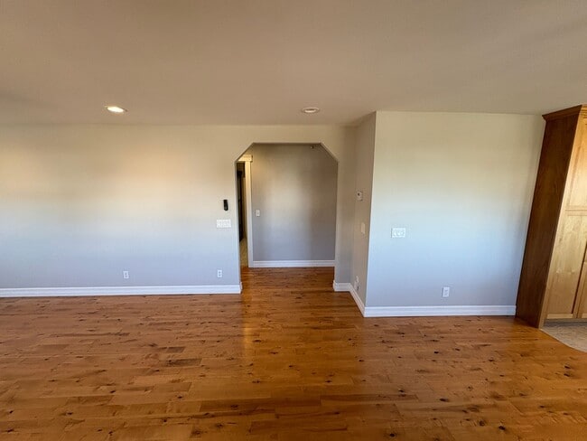 Photo - 3814 R Ave