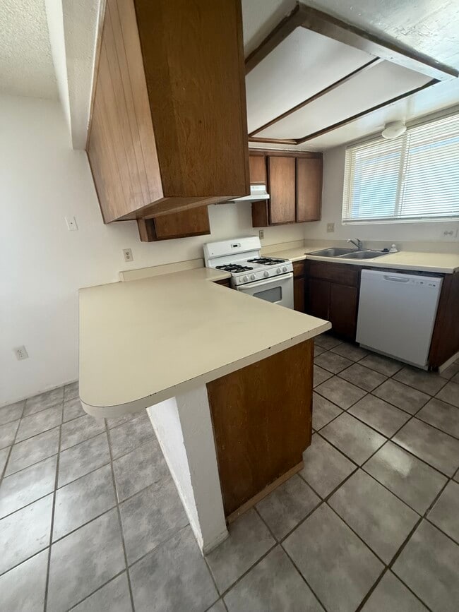 Photo - 21239 Madre St Unit Apartment