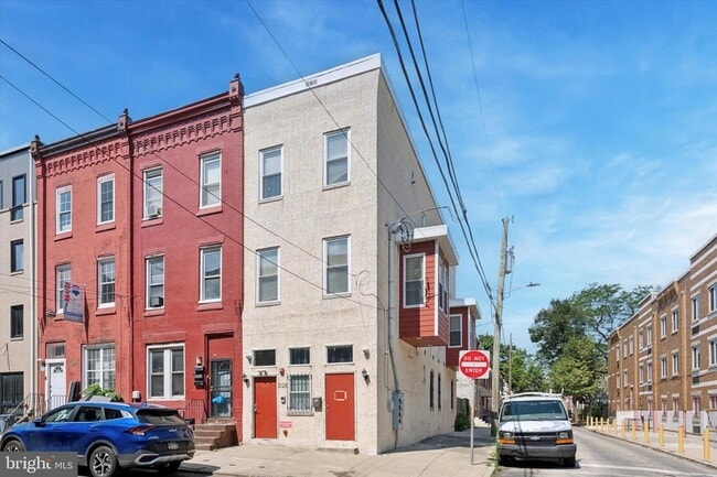 Building Photo - 2128 N 17th St Unit 2