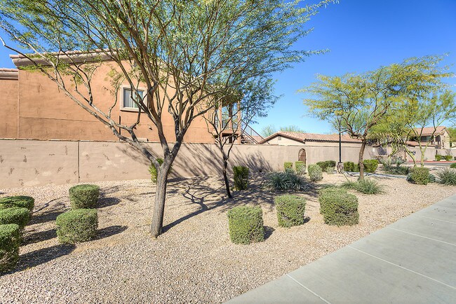 Fernwood Court Apartments