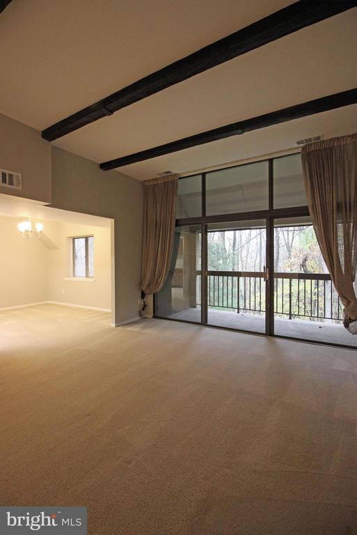 Photo - 1662 Parkcrest Cir Unit 400