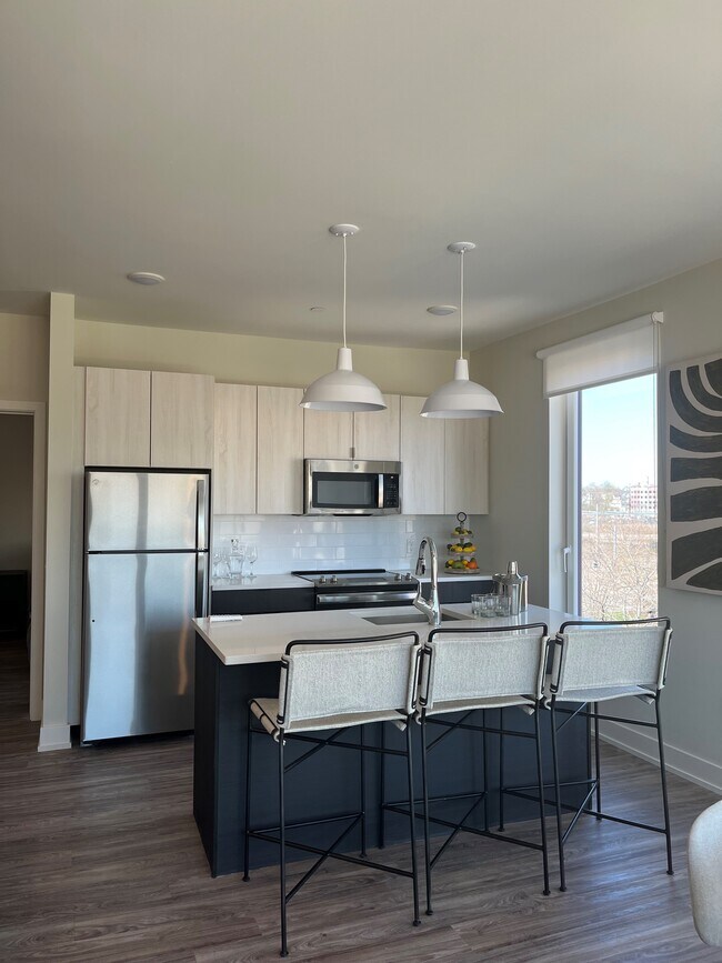 Canfield Park at Fairfield Metro Apartments For Rent in Bridgeport, CT