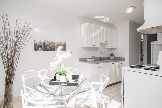 Photo - Central Plaza Unit 00803