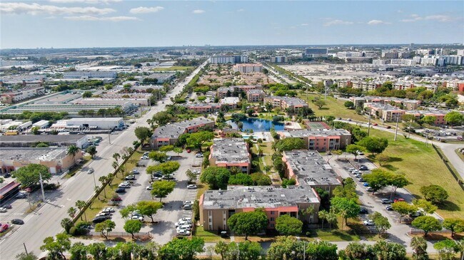 Photo - 4800 NW 79th Ave Unit 206